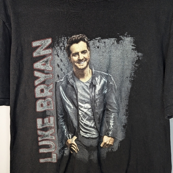 Luke Bryan Kick Up the Dust Tour Shirt country music womans medium - Picture 2 of 5